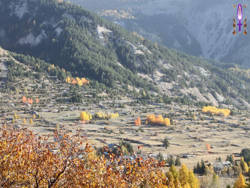 Cliquez sur la Photo pour quitter le Diaporama et Ouvrir la Photo correspondante...