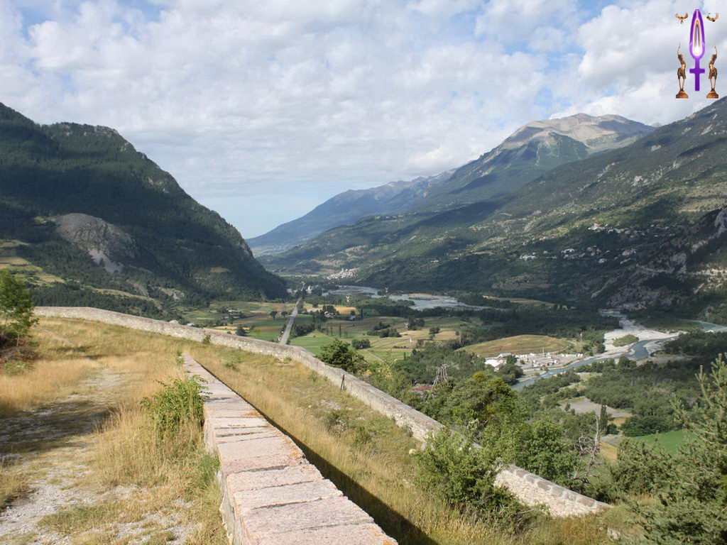 Croix de Lumière, Photo de la Série H No 010 