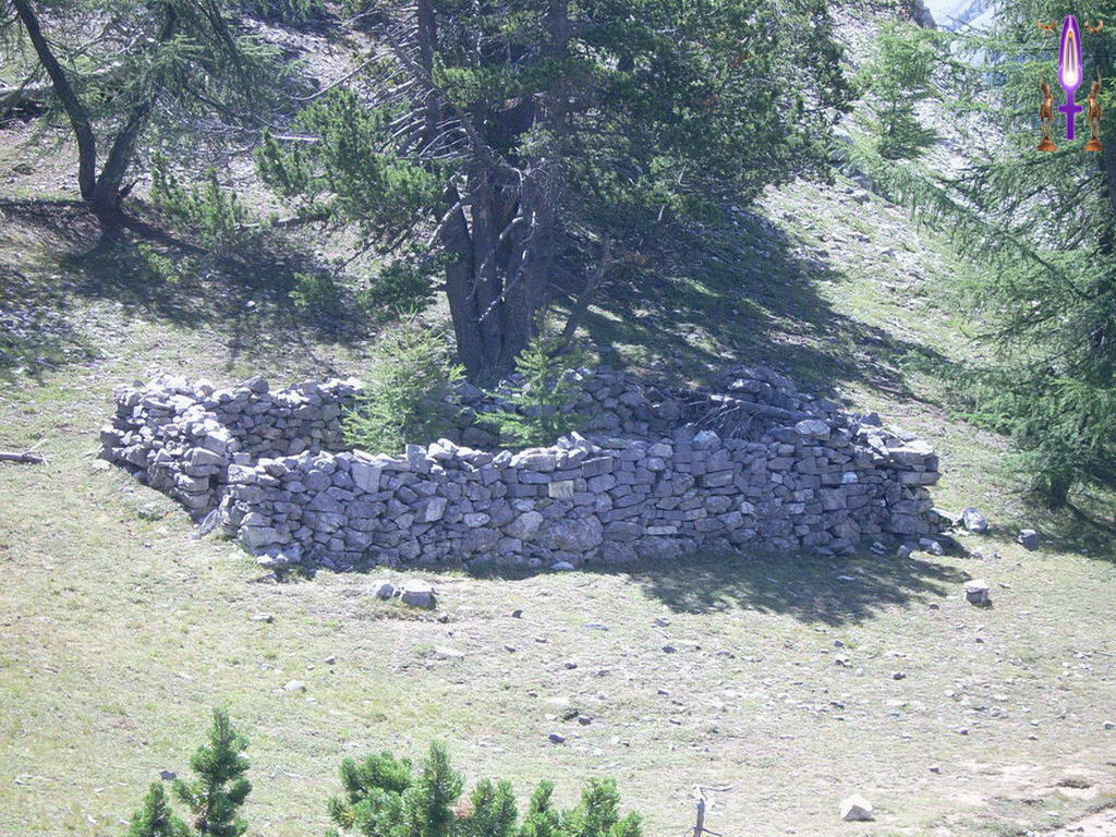 Cliquez sur la Photo pour quitter le Diaporama et Ouvrir la Photo correspondante...