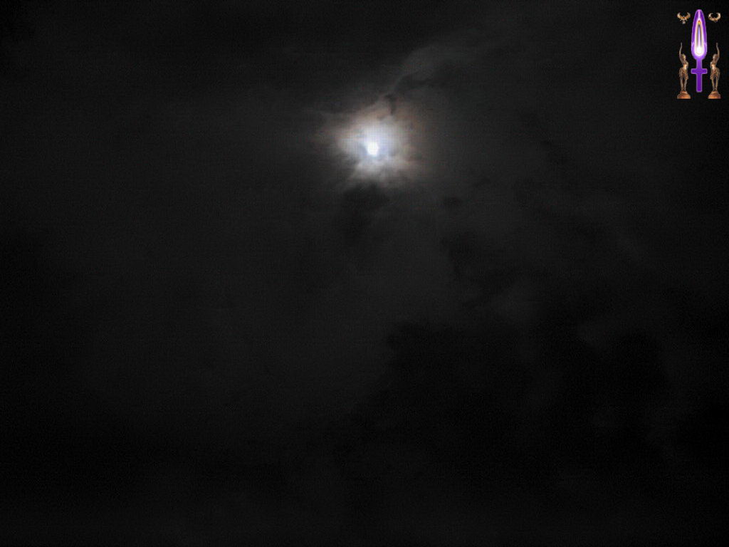 Croix de Lumière, Photo de la Série M No 8 