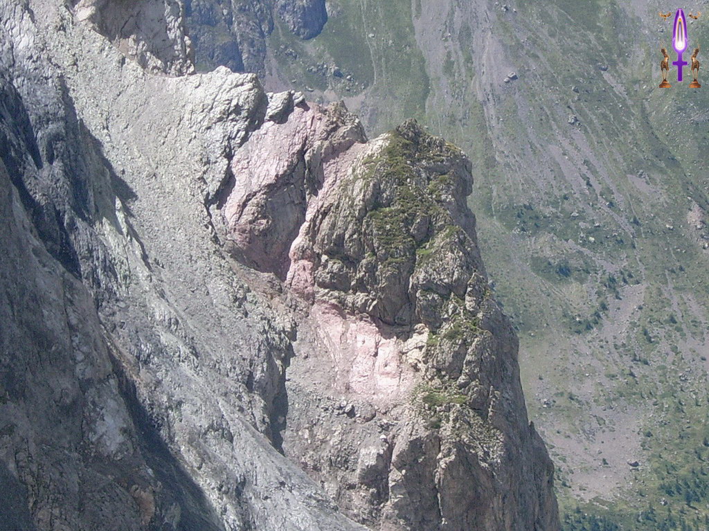 Album Magique d'Isapierre, Episode No 42 : Les Marmottes de Granit nous attendaient de l'autre côté du col du Chardonnet...