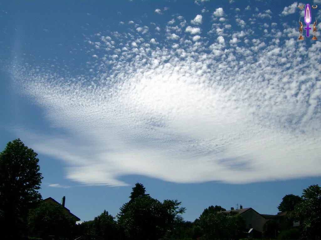 Album Magique d'Isapierre, Episode No 54 : Le Sphinx revient tous les 500 ans mais dans cette couleur blanche, c'est le retour de la Lumière qui est annoncé...