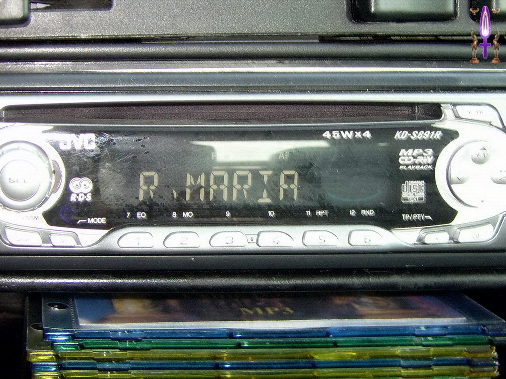 Album Magique d'Isapierre, Episode No 83 : Au moment où Isapierre doute, il reçoit un étonnant message radiophonique de Marie...