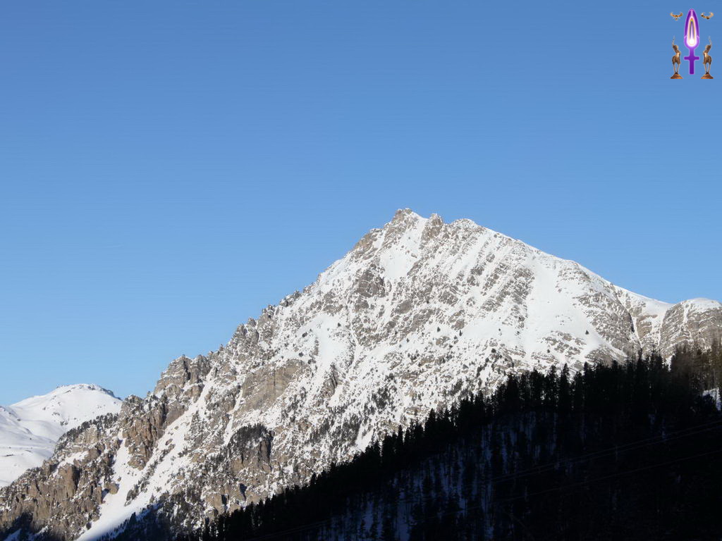 Croix de Lumière, Photo de la Série P No 83 