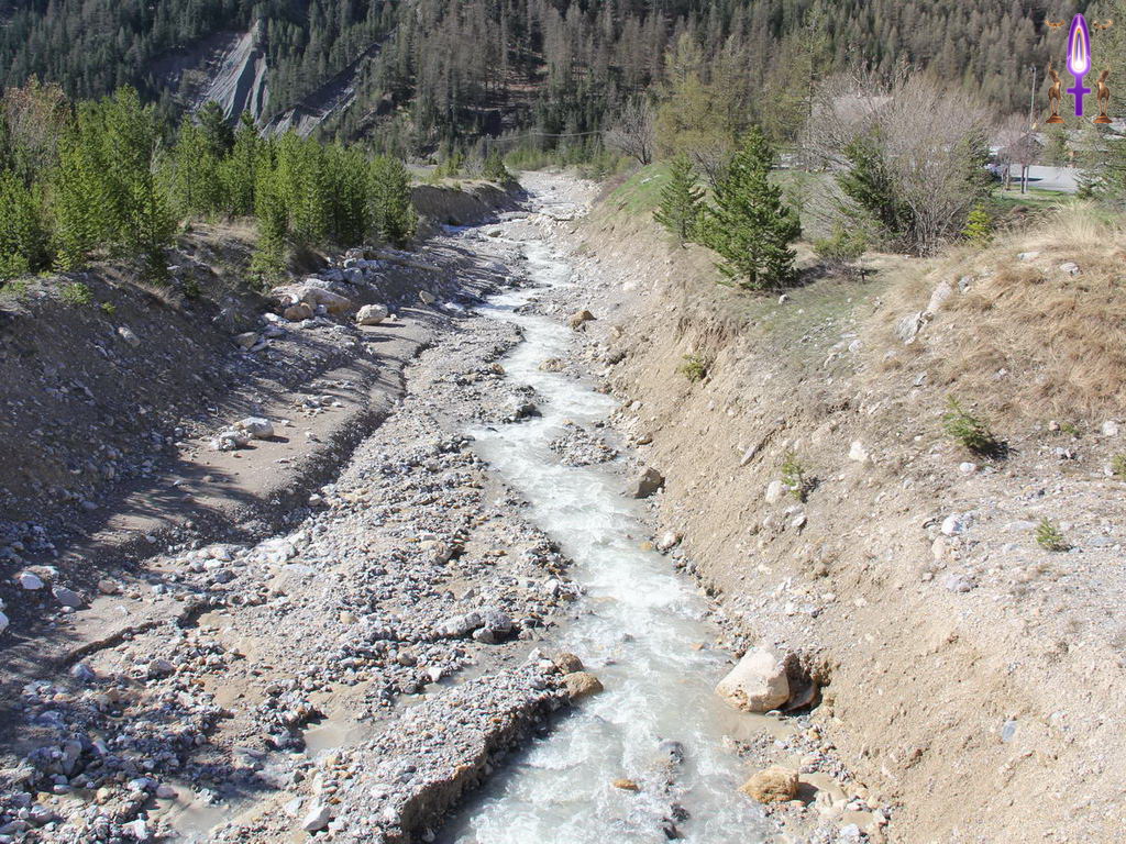 Croix de Lumière, Photo de la Série Q No 20 
