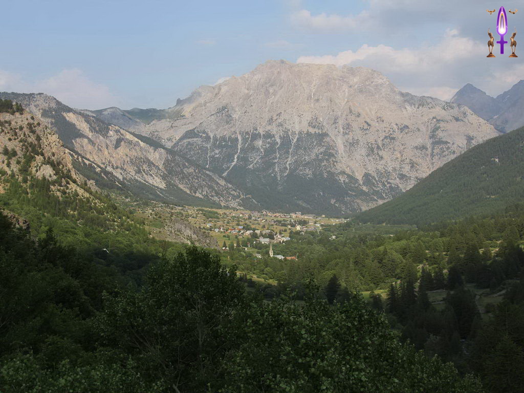 Croix de Lumière, Photo de la Série Q No 100 
