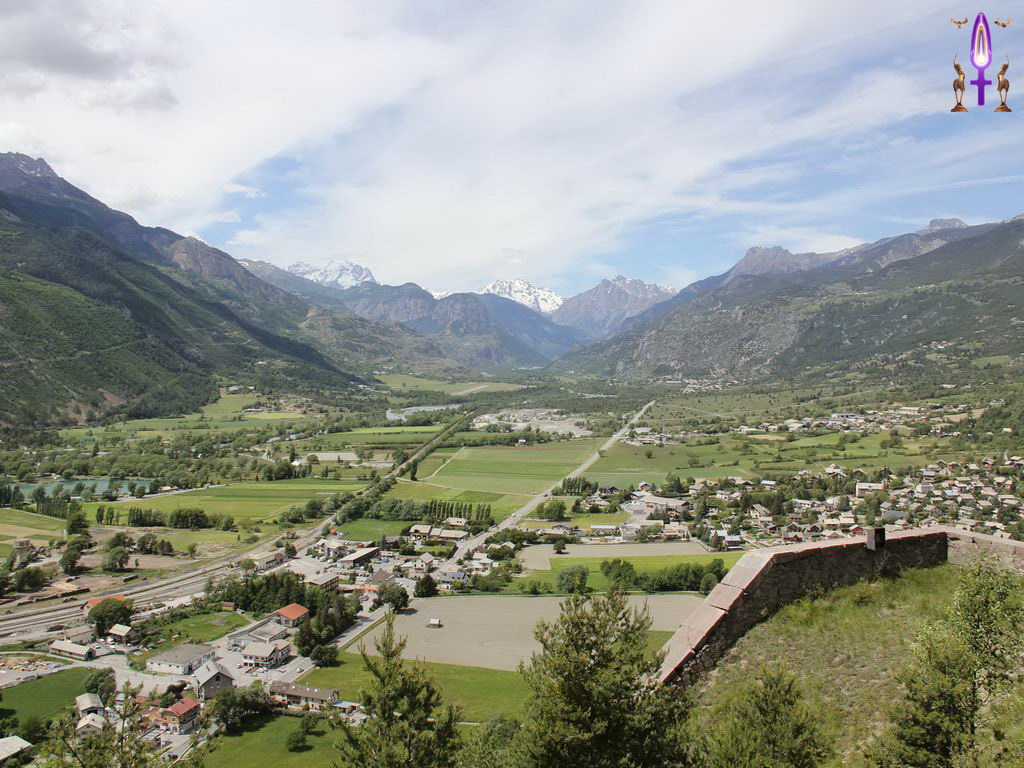 Croix de Lumière, Photo de la Série R No 25 