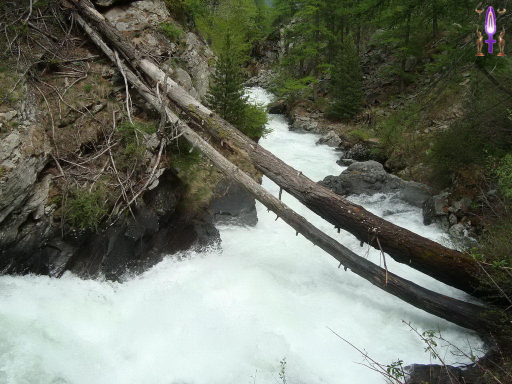Croix de Lumière, Photo de la Série R No 40 