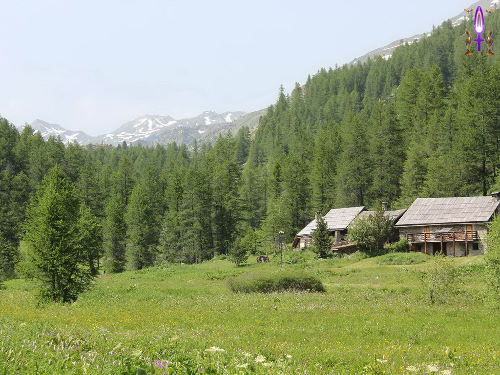 Croix de Lumière, Photo de la Série R No 010 