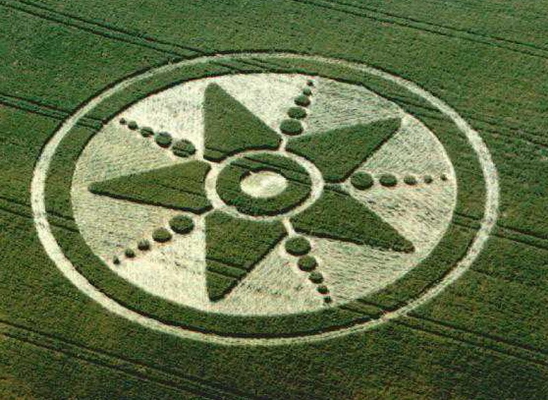Croix de Lumière, Photo de la Série Crop-circle No 12 