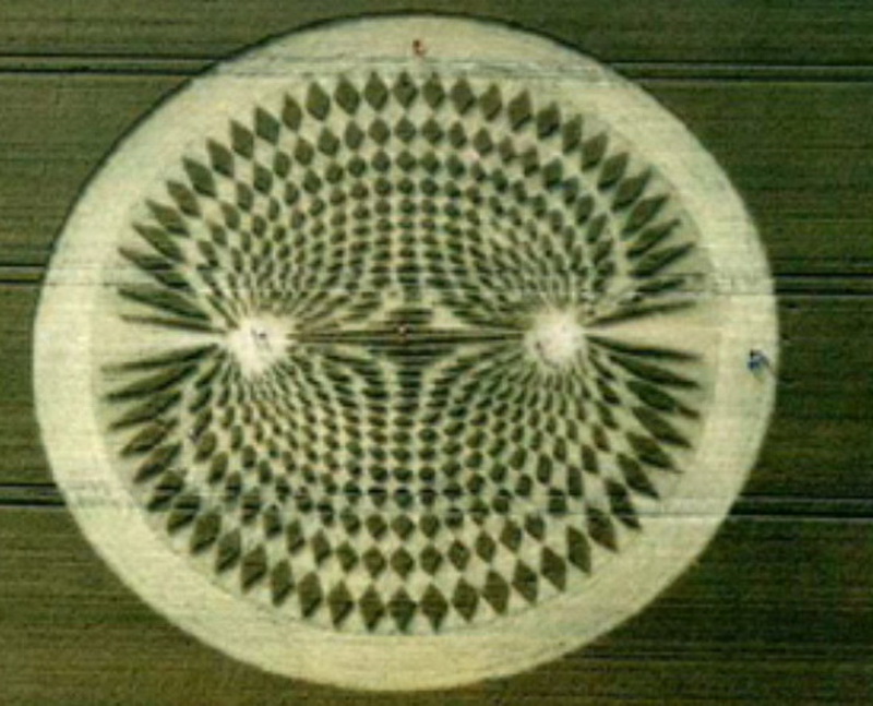 Croix de Lumière, Photo de la Série Crop-circle No 27 