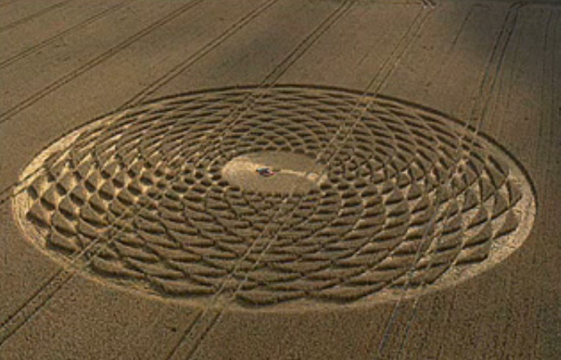 Croix de Lumière, Photo de la Série Crop-circle No 33 