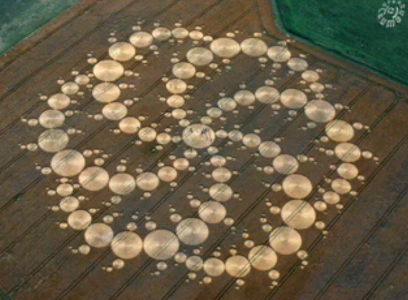 Croix de Lumière, Photo de la Série Crop-circle No 37 