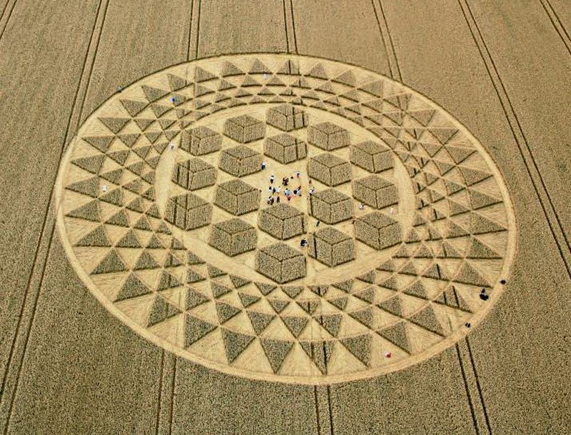 Croix de Lumière, Photo de la Série Crop-circle No 010 