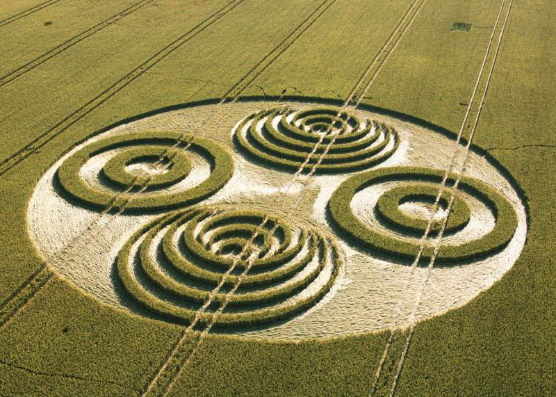 Croix de Lumière, Photo de la Série Crop-circle No 84 