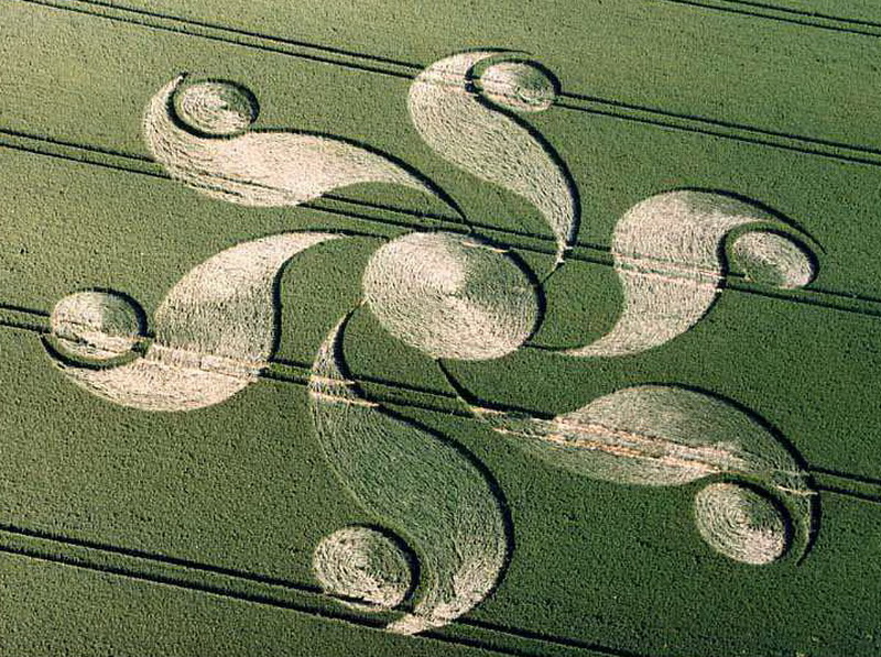 Croix de Lumière, Photo de la Série Crop-circle No 85 