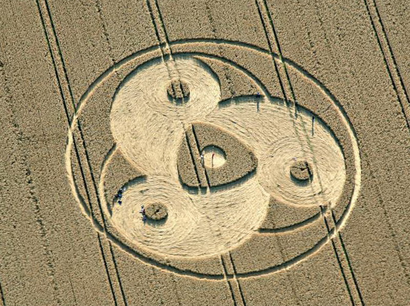 Croix de Lumière, Photo de la Série Crop-circle No 96 