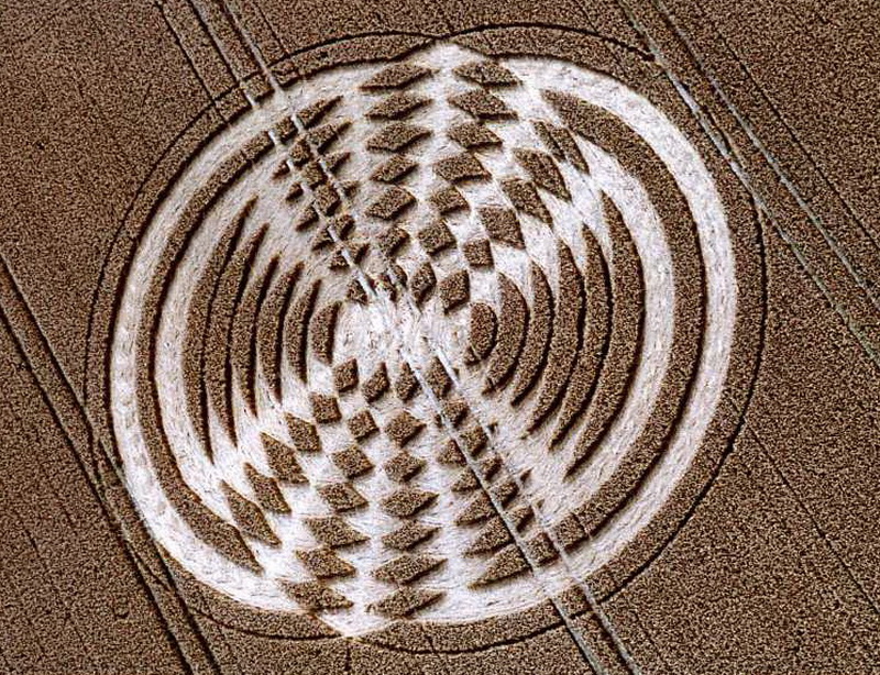 Croix de Lumière, Photo de la Série Crop-circle No 107 