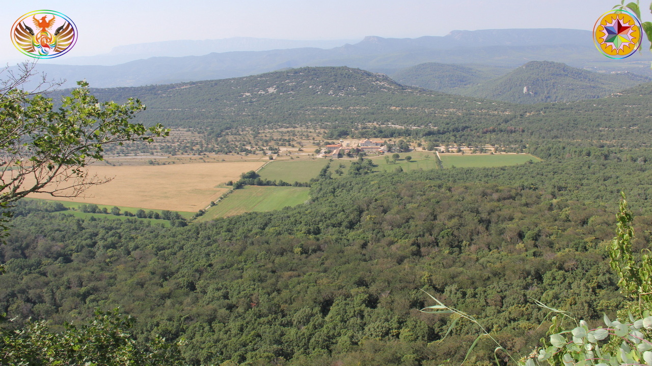 Croix de Lumière, Image de la Sainte-Baume d'Isapierre No 019 