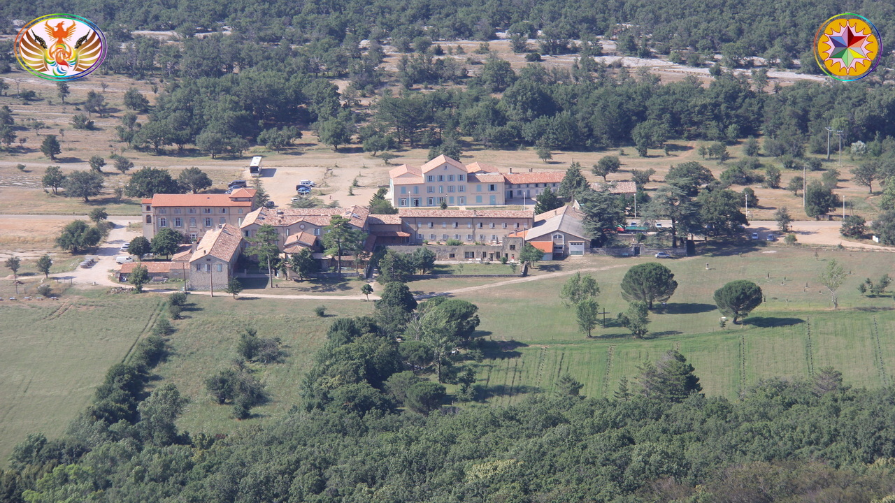 Croix de Lumière, Image de la Sainte-Baume d'Isapierre No 021 