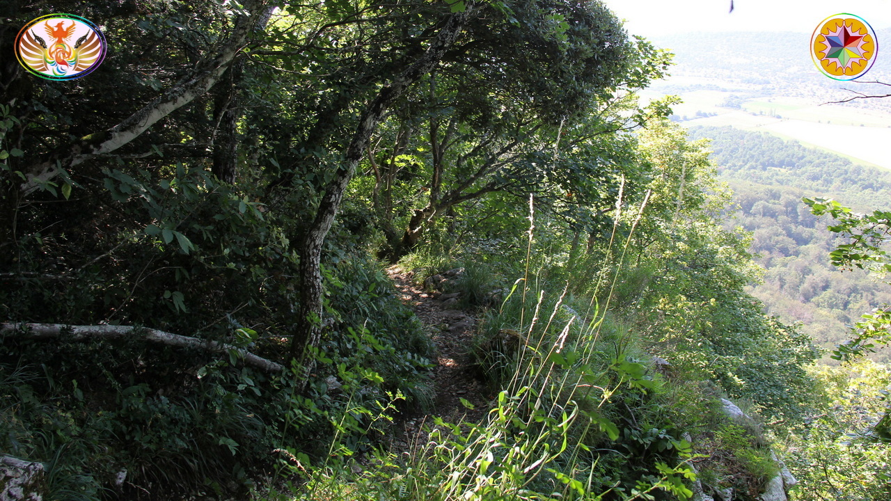 Croix de Lumière, Image de la Sainte-Baume d'Isapierre No 022 