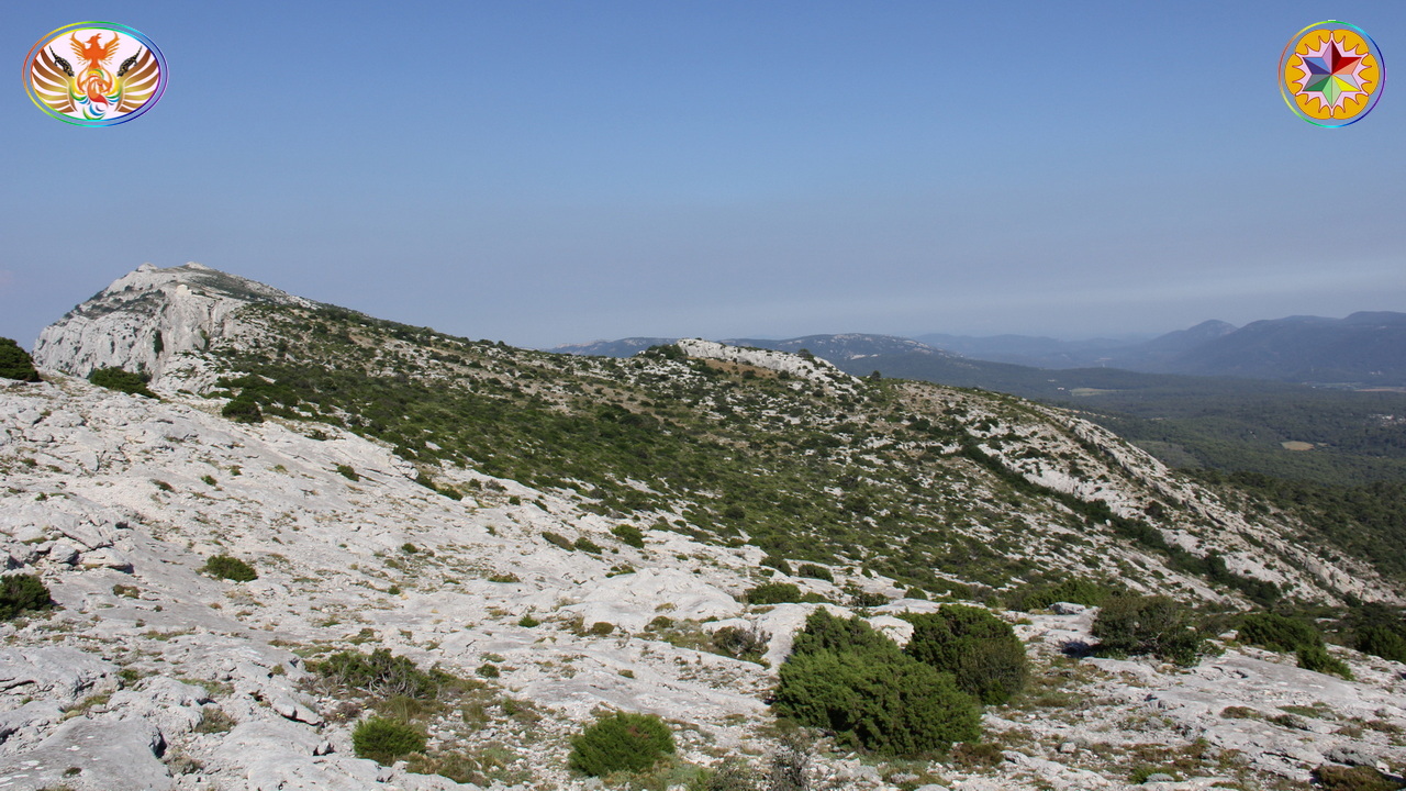 Croix de Lumière, Image de la Sainte-Baume d'Isapierre No 059 
