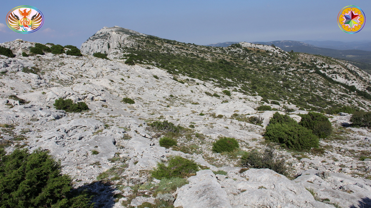 Croix de Lumière, Image de la Sainte-Baume d'Isapierre No 063 