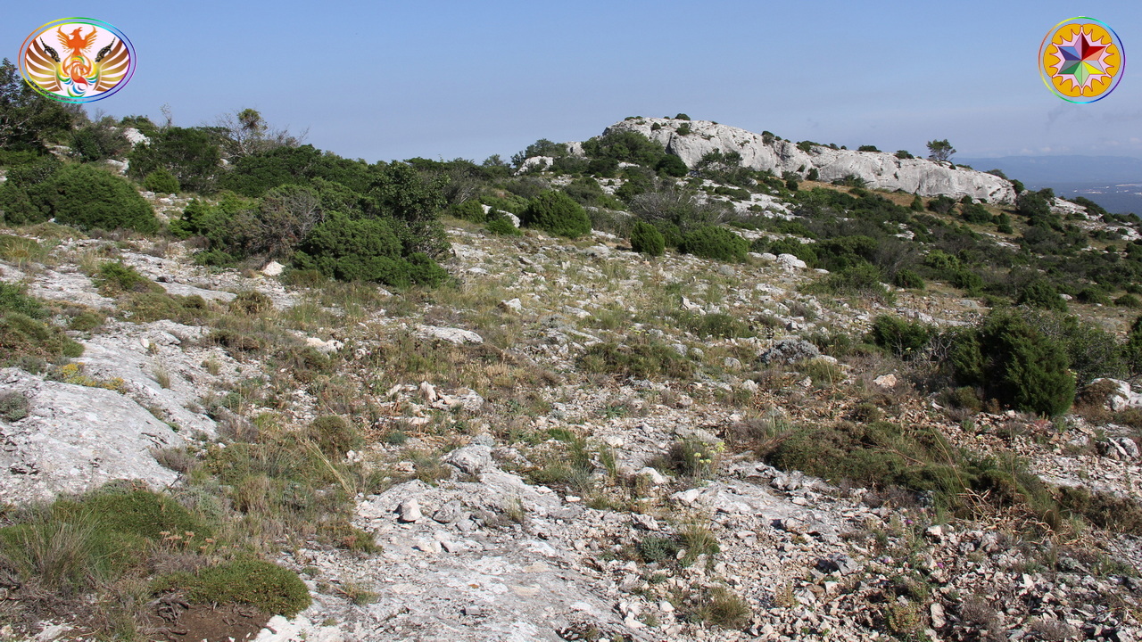 Croix de Lumière, Image de la Sainte-Baume d'Isapierre No 077 