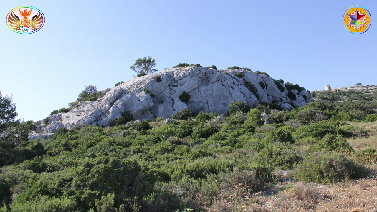 Croix de Lumière, Image de la Sainte-Baume d'Isapierre No 097 