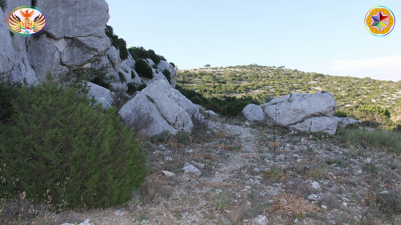 Croix de Lumière, Image de la Sainte-Baume d'Isapierre No 125 