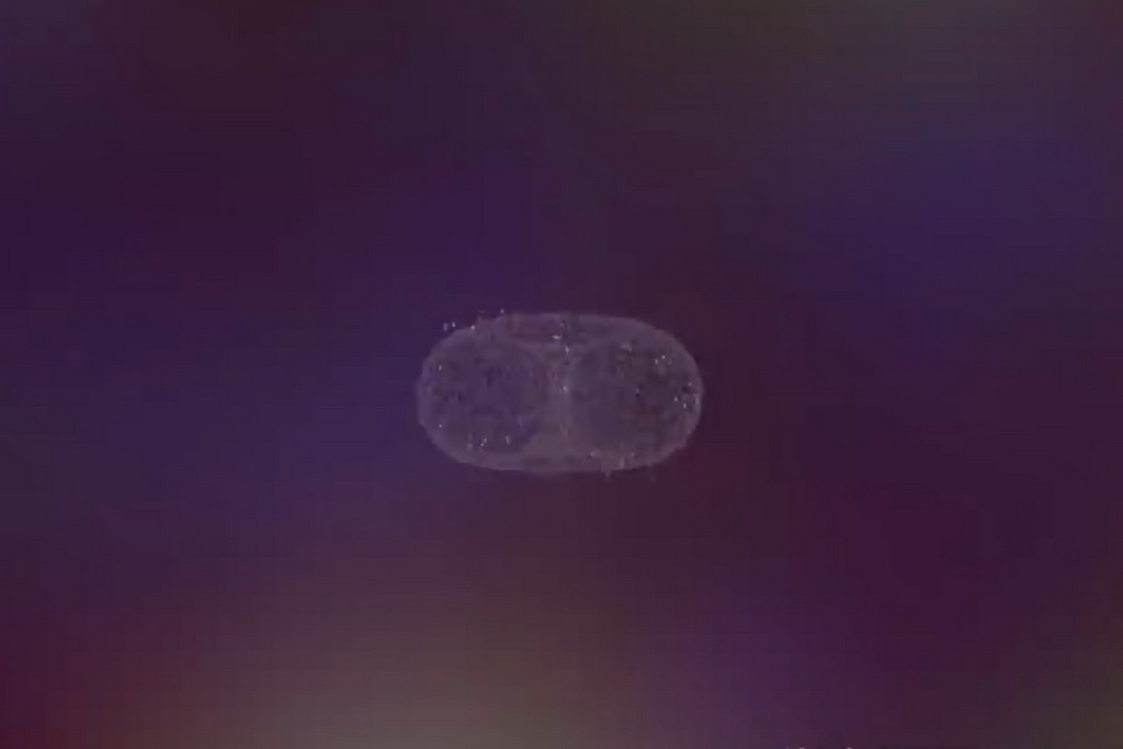 Croix de Lumière, Photo d'ISAPIERRE du Film THRIVE No 1 