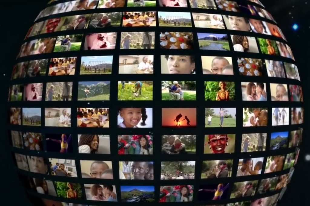 Croix de Lumière, Photo d'ISAPIERRE du Film THRIVE No 5 