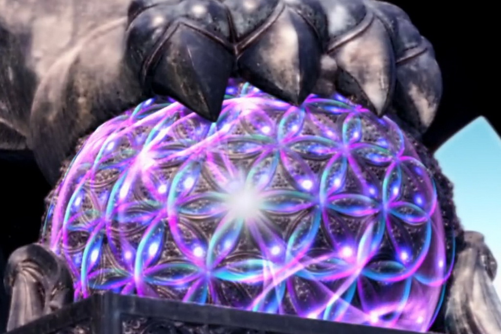 Croix de Lumière, Photo d'ISAPIERRE du Film THRIVE No 35 