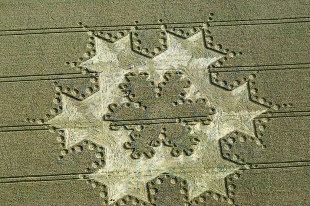 Croix de Lumière, Photo d'ISAPIERRE du Film THRIVE No 50 