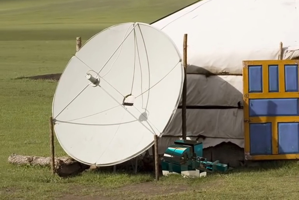 Croix de Lumière, Photo d'ISAPIERRE du Film THRIVE No 73 