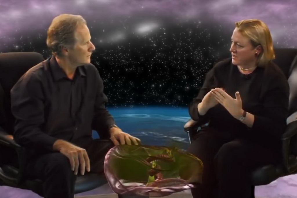 Croix de Lumière, Photo d'ISAPIERRE du Film THRIVE No 87 